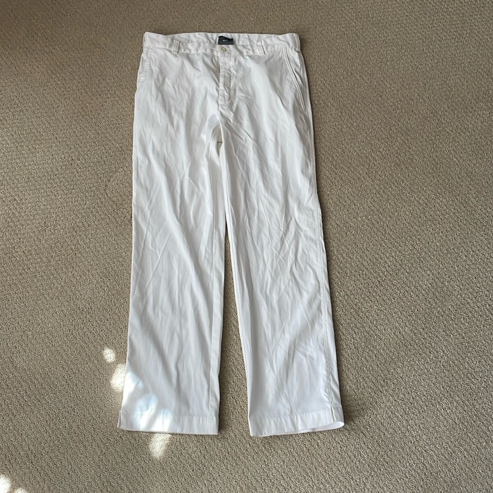 Nike Dri fit 32-30 white